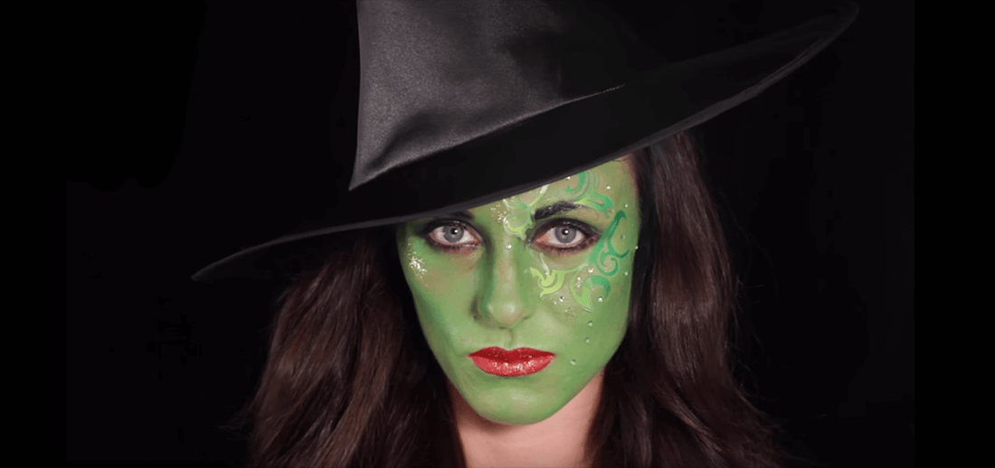 Pretty Witch Face Paint Halloween Make-up Tutorial