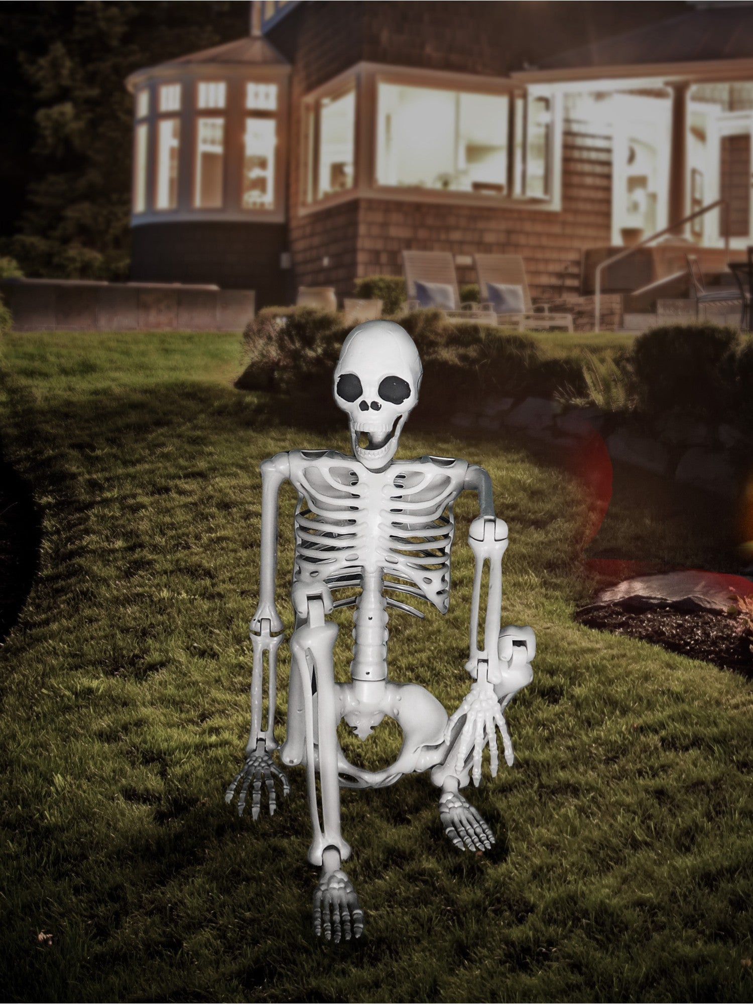 Lifesize Hanging Skeleton Prop