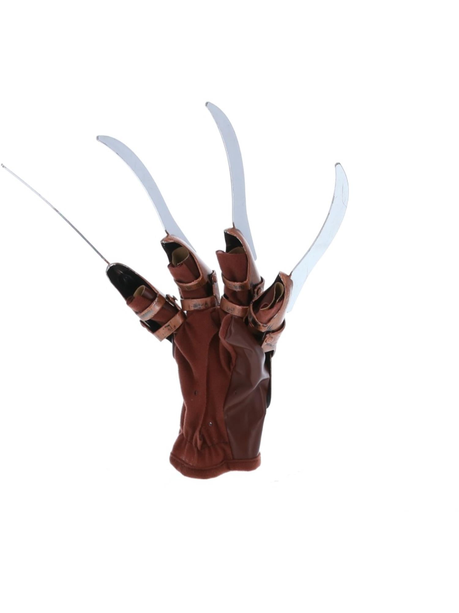 A Nightmare on Elm Street, Freddy Krueger Glove