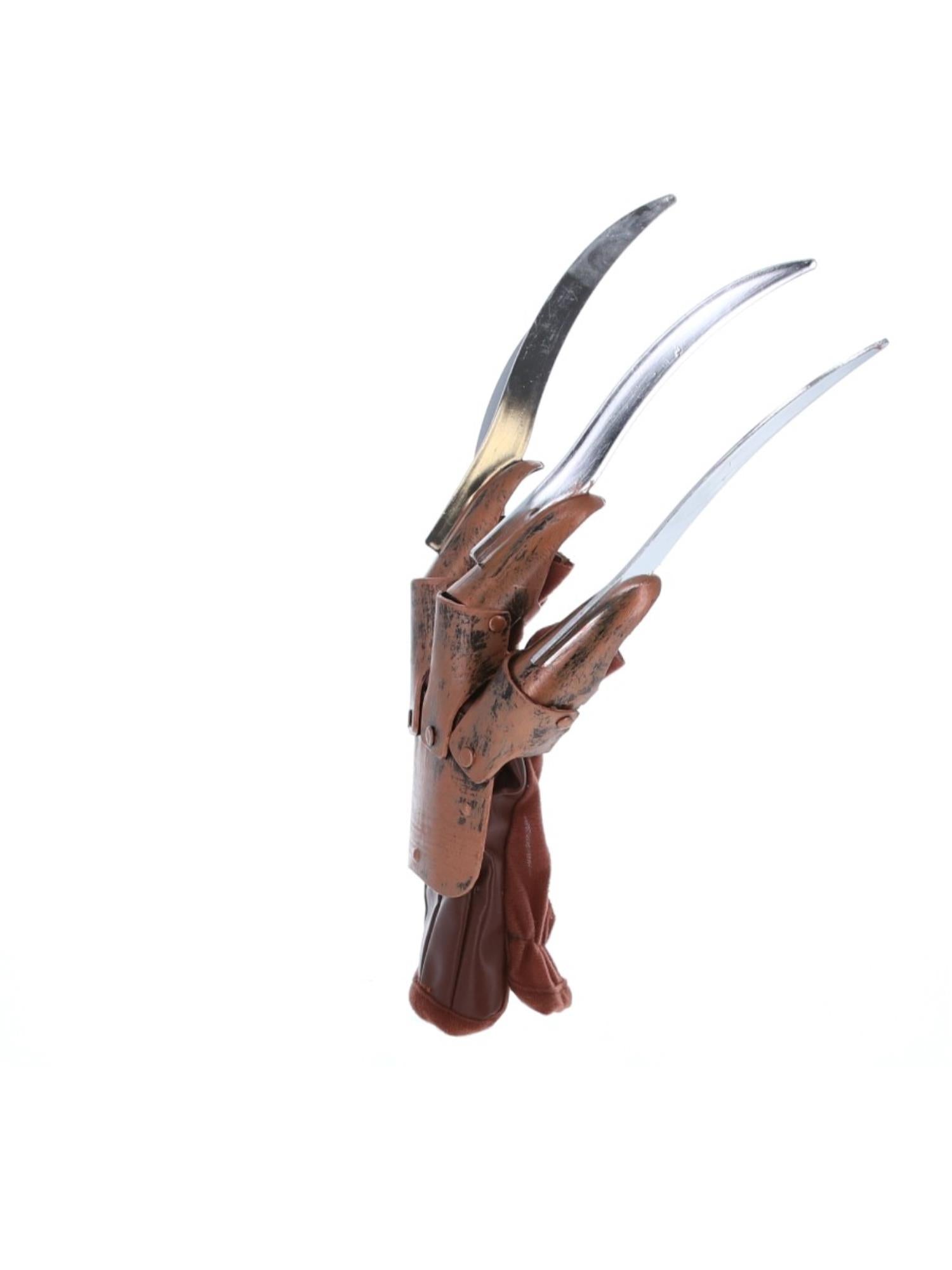 A Nightmare on Elm Street, Freddy Krueger Glove